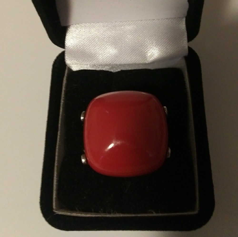 Sterling silver red stone ring